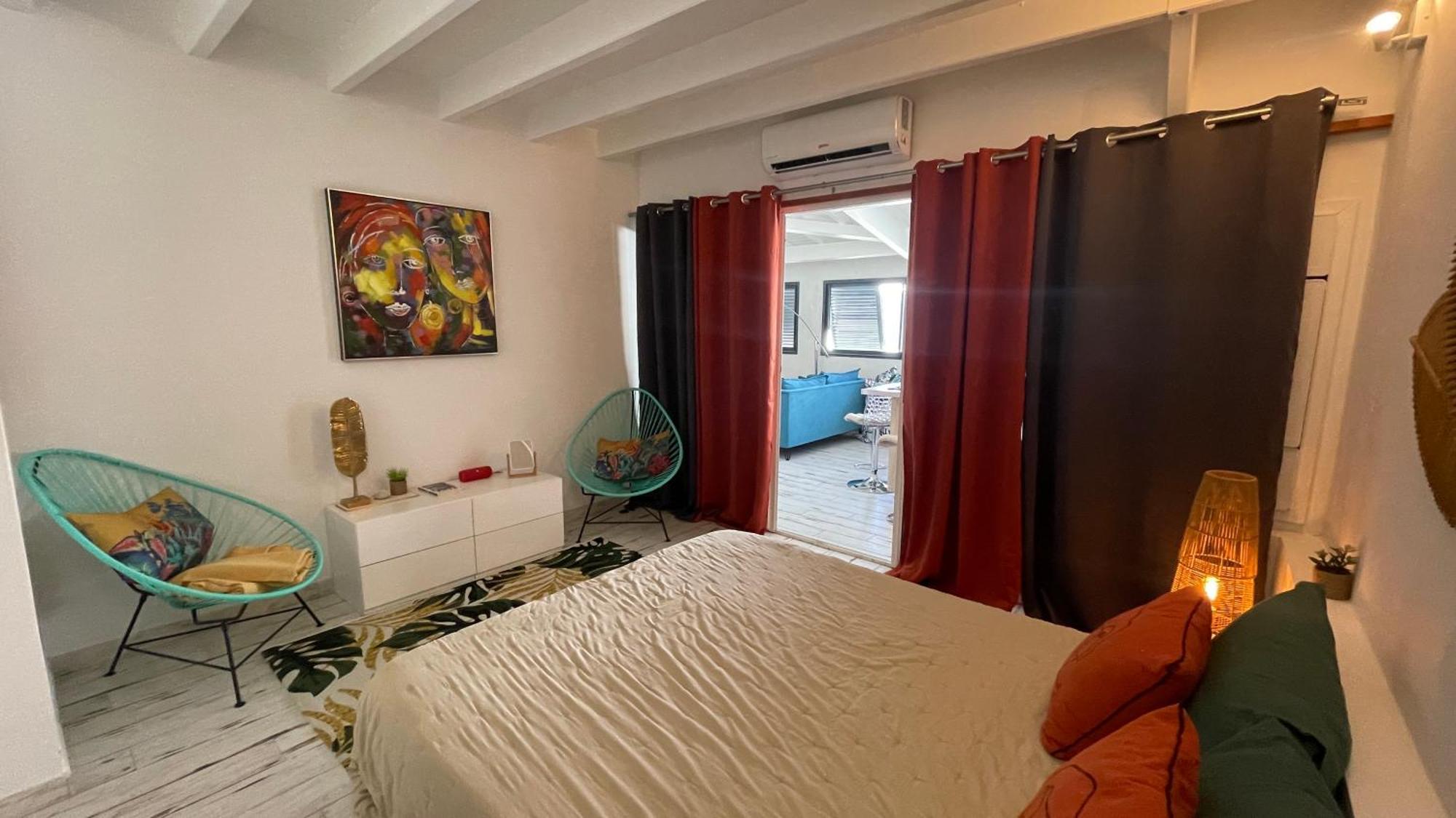Island Escape, Marina Paradise & Beach Adventures Cul de Sac Ngoại thất bức ảnh